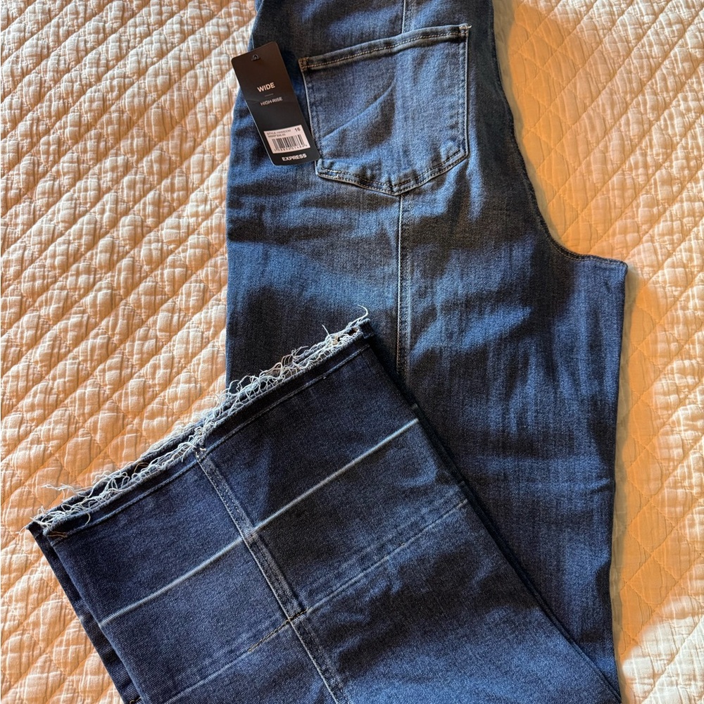 Women's Express Blue Jeans